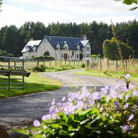 Daviot Lodge Exterior photo